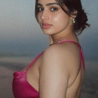 lahorefamousgirls